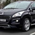 Voyant défaut moteur sur Peugeot 5008 : causes et solutions efficaces